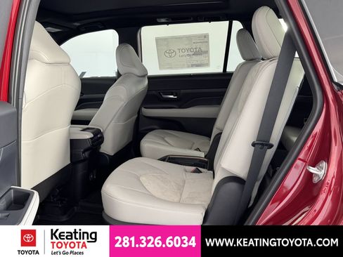 New 2026 Toyota Grand Highlander AWD Hybrid image 6