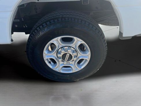 Used 2025 Ford F250 XLT AWD/4WD image 22