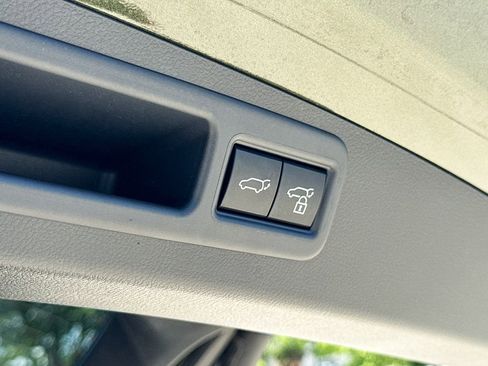 Used 2025 Lexus RX 350 Premium w/ Accessory Package (Z1) FWD image 36