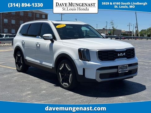 Used 2023 Kia Telluride S w/ S Sunroof Package AWD/4WD image 1