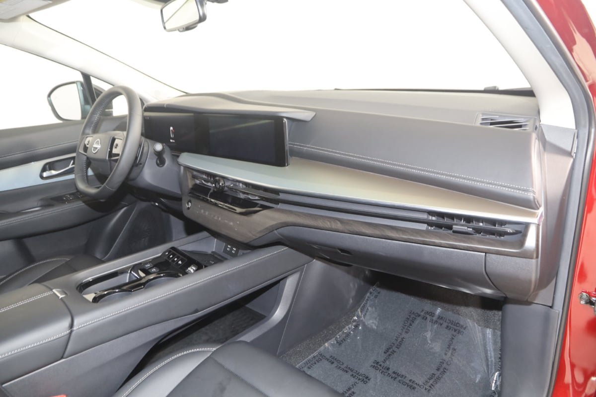 Used 2025 Nissan Murano SL AWD/4WD image 37
