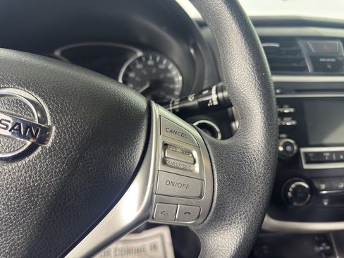 Used 2017 Nissan Altima 2.5 S w/ Power Driver Seat Package image 21