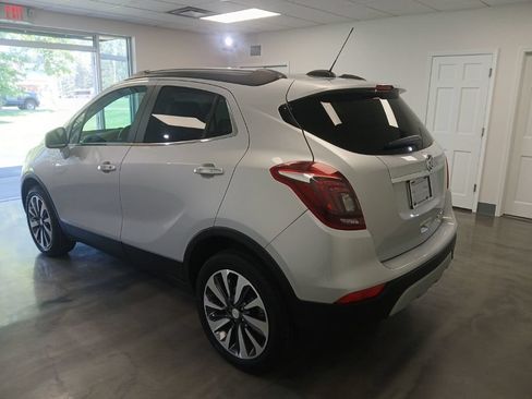 Used 2022 Buick Encore Preferred w/ Safety Package AWD/4WD image 3