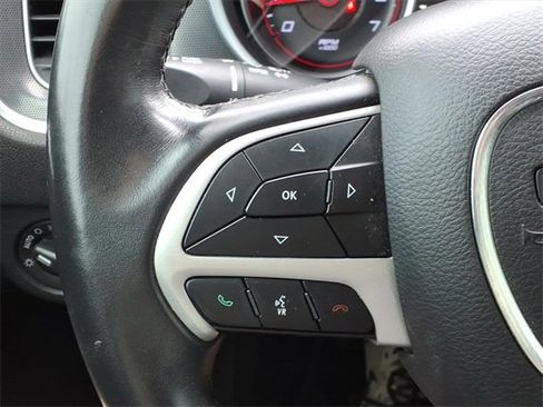 Used 2017 Dodge Charger SXT image 22