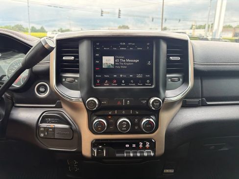 Used 2021 RAM 3500 Laramie AWD/4WD image 34