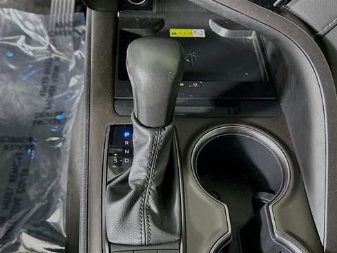 Used 2023 Toyota Camry XSE FWD image 21