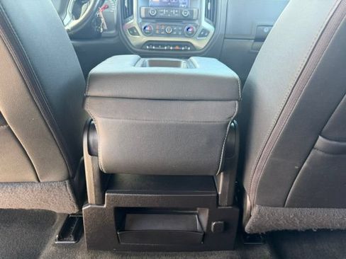 Used 2017 Chevrolet Silverado 1500 LTZ Z71 w/ LTZ Plus Package AWD/4WD image 19