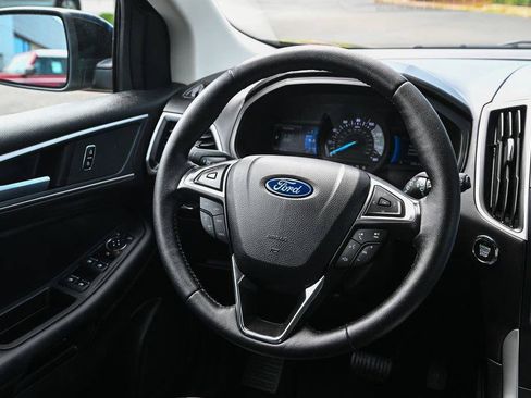 Certified 2024 Ford Edge SEL w/ Convenience Package AWD/4WD image 32