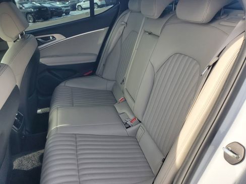 Used 2022 Genesis G70 3.3T w/ Sport Advanced Package image 33