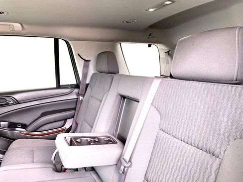 Used 2017 GMC Yukon SLE w/ Convenience Package image 14