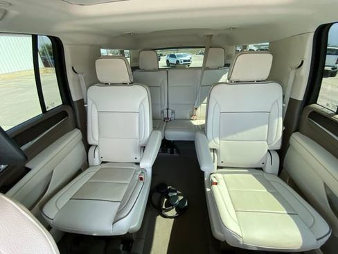 Used 2024 GMC Yukon XL Denali w/ Max Trailering Package image 13
