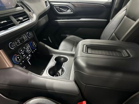 Used 2023 Chevrolet Tahoe High Country w/ Advanced Technology Package image 19