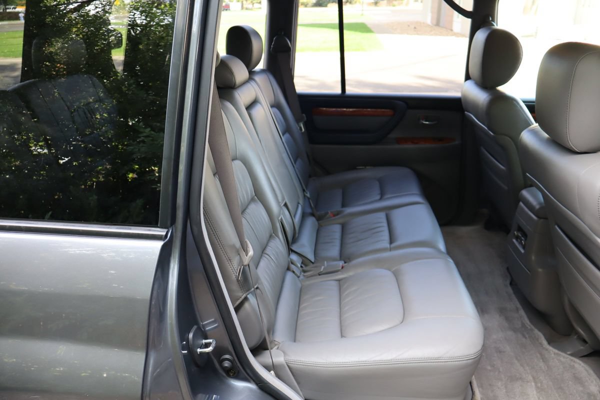 Used 2006 Lexus LX 470 4WD image 24