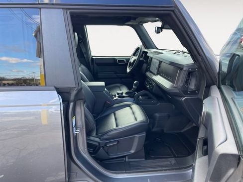 Certified 2025 Ford Bronco Badlands AWD/4WD image 15