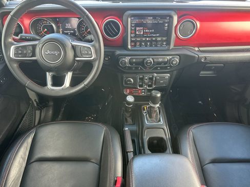 Certified 2023 Jeep Gladiator Rubicon AWD/4WD image 13