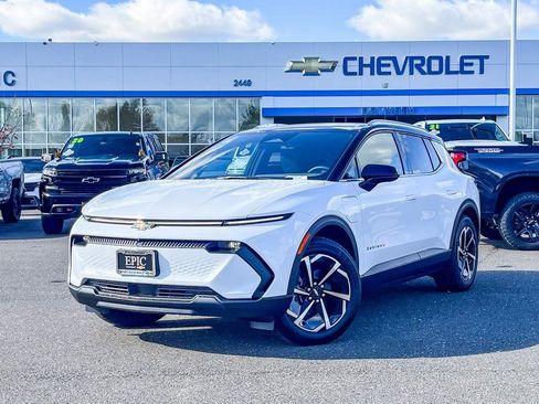 New 2026 Chevrolet Equinox EV LT image 1