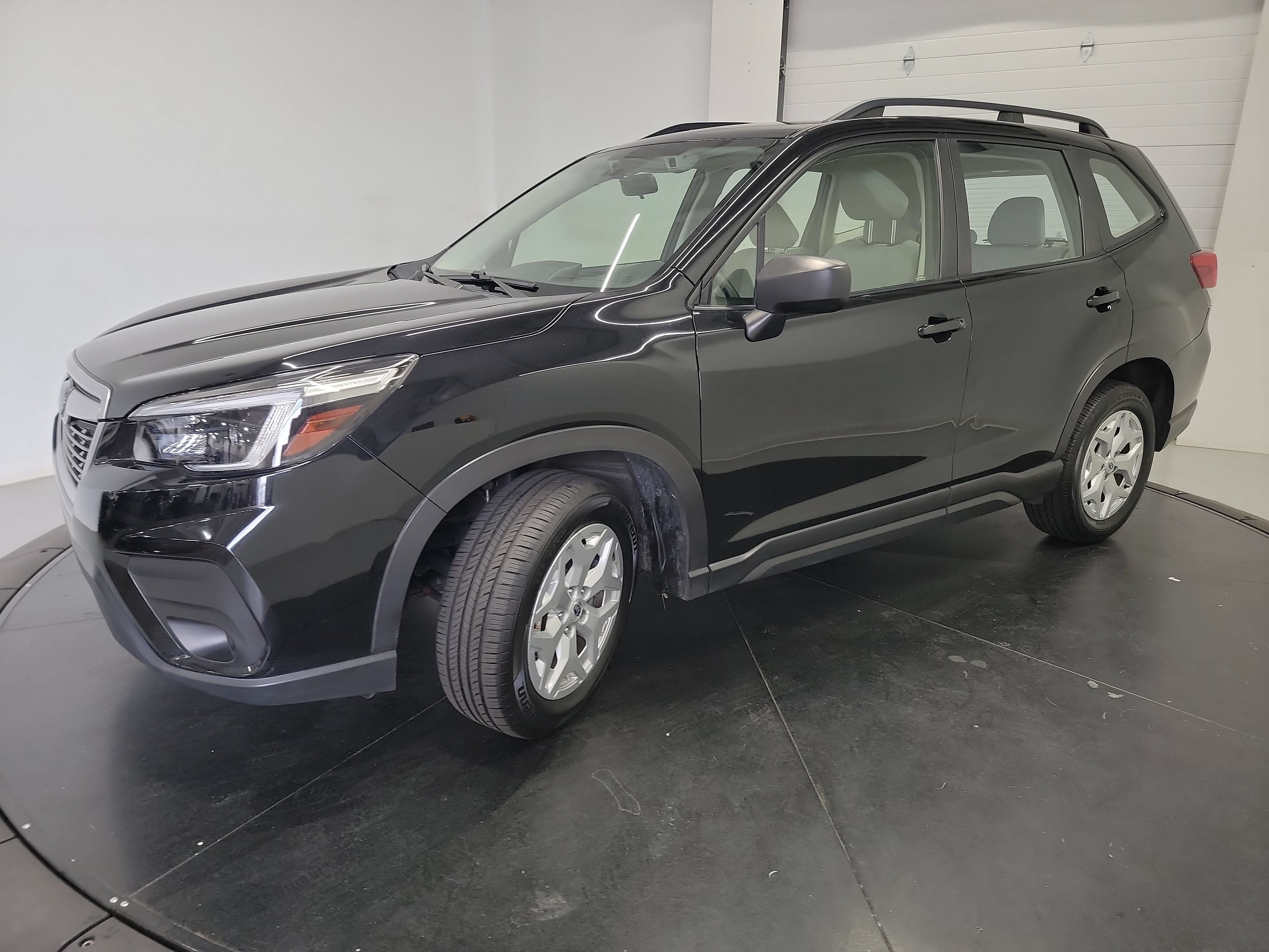 Used 2021 Subaru Forester AWD/4WD image 3