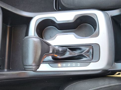 Used 2016 Chevrolet Colorado LT w/ LT Convenience Package image 20