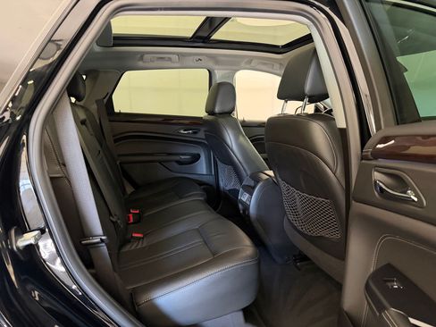 Used 2016 Cadillac SRX Luxury FWD image 29