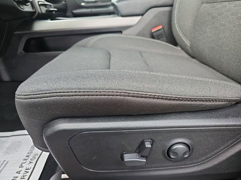 Certified 2025 RAM 1500 Big Horn image 26