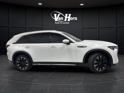 Used 2024 MAZDA CX-90 Plug-In Hybrid w/ Premium Plus AWD/4WD image 8