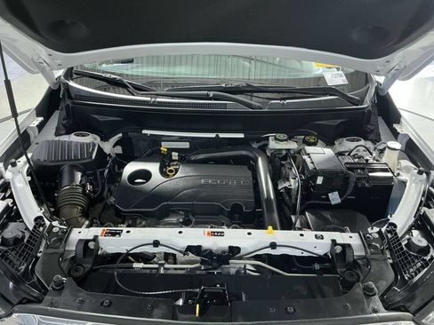 Used 2023 GMC Terrain SLT AWD/4WD image 29