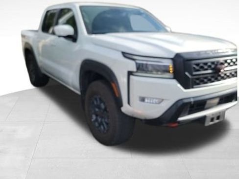 Certified 2024 Nissan Frontier PRO-4X w/ Pro Premium Package AWD/4WD image 3
