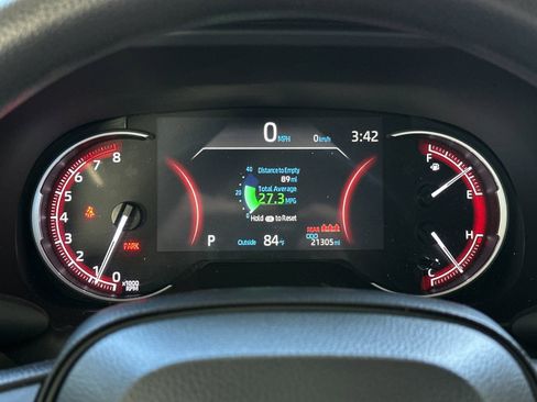 Used 2025 Toyota RAV4 LE image 21