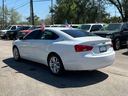 Used 2017 Chevrolet Impala LT image 8