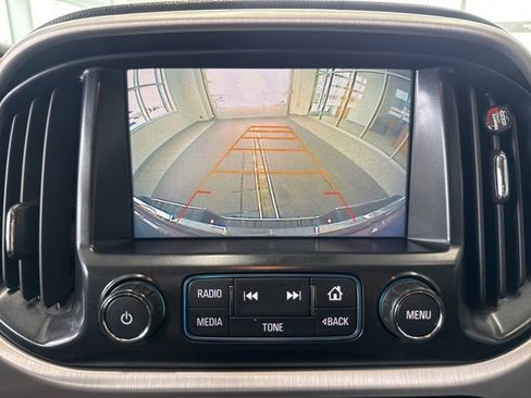 Used 2017 GMC Canyon SLT image 20