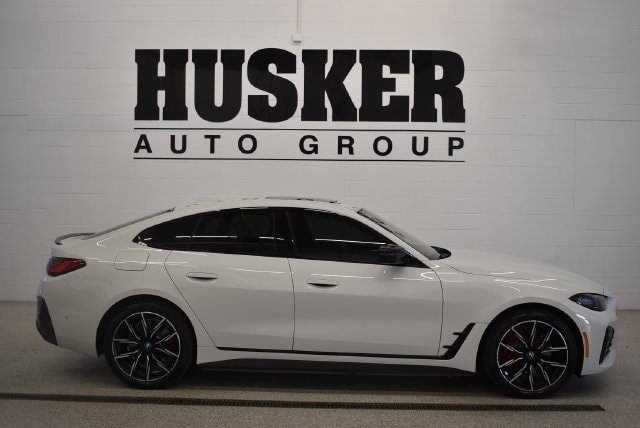 Used 2024 BMW i4 xDrive40i w/ M Sport Package AWD/4WD image 2
