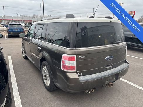 Used 2011 Ford Flex SEL w/ Rapid Spec Order Code image 3