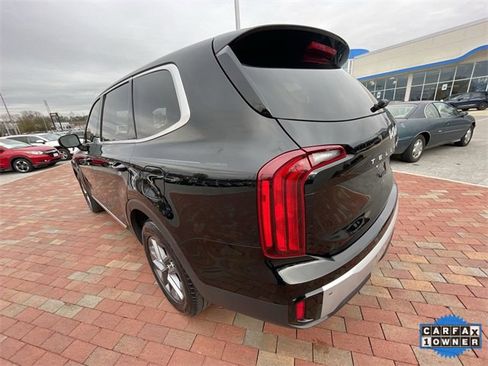 Used 2023 Kia Telluride LX image 35