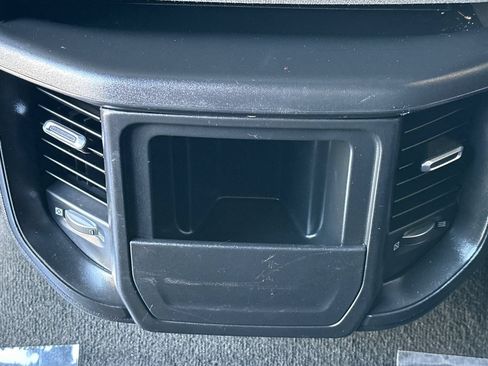 Used 2022 RAM 1500 Big Horn RWD image 15