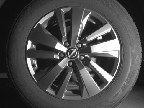Used 2025 Nissan Pathfinder SV FWD image 25