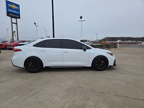 Used 2022 Toyota Corolla XSE image 7