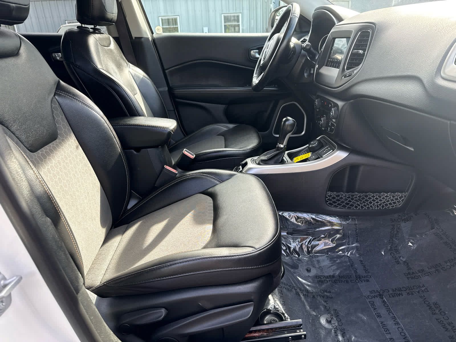 Used 2019 Jeep Compass Latitude w/ Popular Equipment Group AWD/4WD image 12
