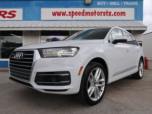 Used 2017 Audi Q7 3.0T Prestige AWD/4WD image 4