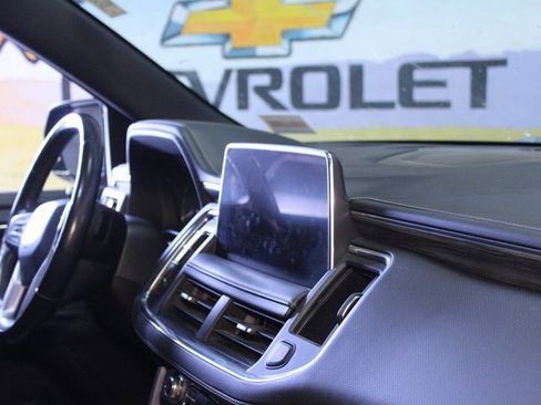 Used 2021 GMC Yukon SLT image 9