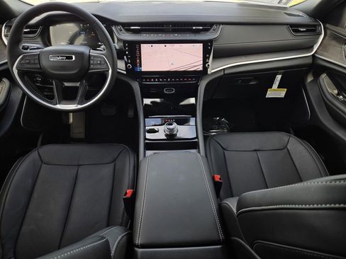 New 2026 Jeep Grand Cherokee L Limited AWD/4WD image 15