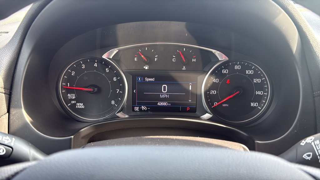 Used 2024 GMC Terrain SLE FWD image 21