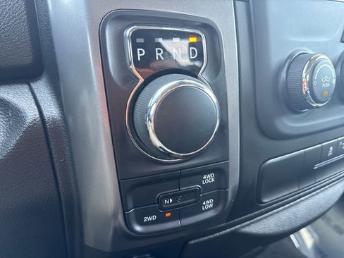 Used 2024 RAM 1500 Classic SLT AWD/4WD image 19