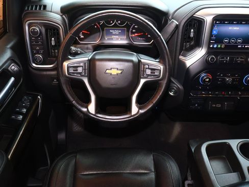 Used 2020 Chevrolet Silverado 1500 LT w/ Texas Edition AWD/4WD image 11
