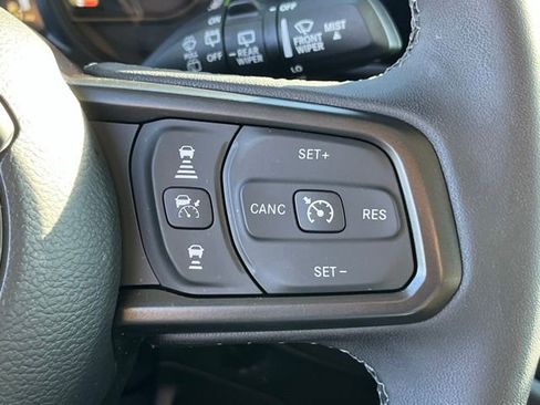 Used 2025 Jeep Wrangler Unlimited Sport S 4xe AWD/4WD image 19