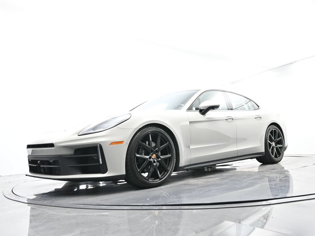 Certified 2025 Porsche Panamera RWD image 45