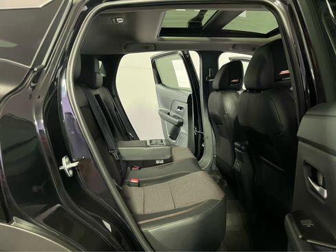 Used 2026 Nissan Kicks SR w/ SR Premium Package image 27