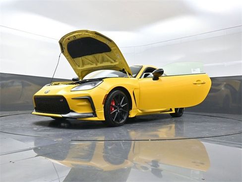 New 2026 Toyota GR86 YUZU Limited image 33