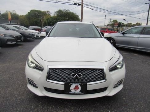Used 2017 INFINITI Q50 3.0t Premium w/ 3.0T Premium Plus Package image 2
