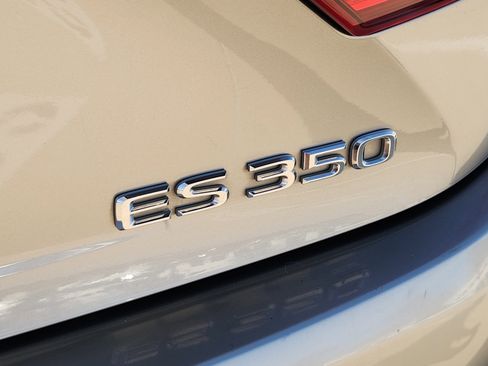 Used 2017 Lexus ES 350 350 Premium Package image 13