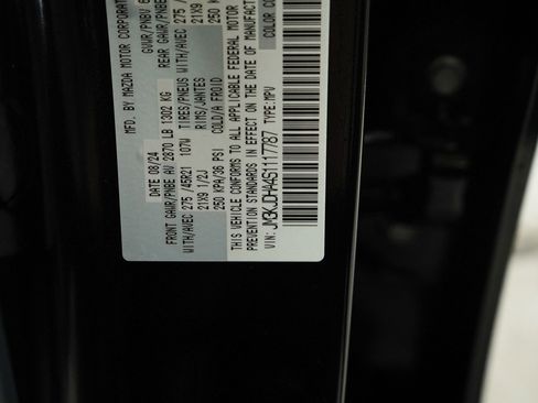 Certified 2025 MAZDA CX-70 Plug-In Hybrid w/ Premium Pkg image 29